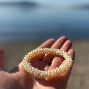 Tightly Woven Genuine Rice Freshwater Pearl Bracelet • Dainty Petite Fit • EUC